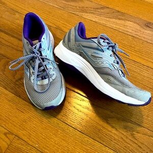 Excellent Condition, Barely Worn Saucony Shoes